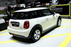 2014 MINI at Geneva. Image by Newspress.