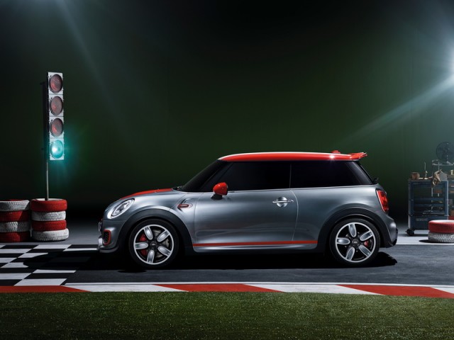 MINI rolls out JCW concept. Image by MINI.