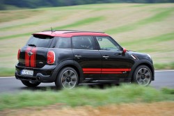 2013 MINI John Cooper Works Countryman. Image by Richard Newton.