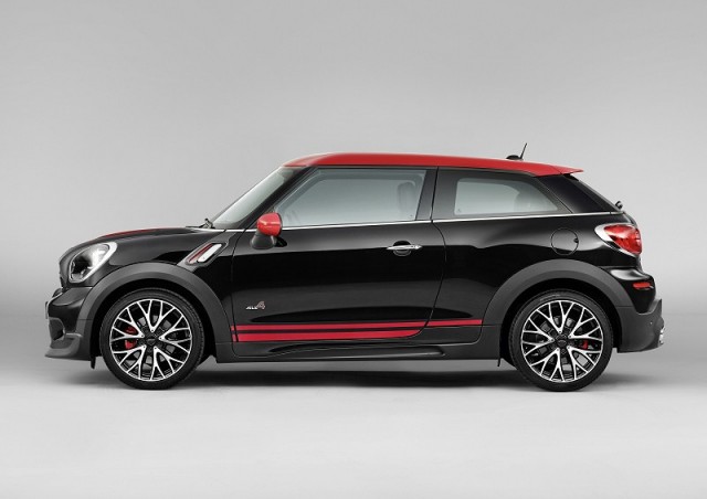 Go-faster MINI Paceman. Image by MINI.