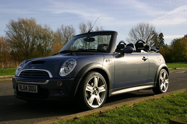 Mini Cooper S Convertible review. Image by Shane O' Donoghue.