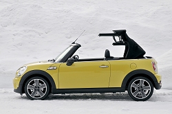 2009 MINI Convertible. Image by MINI.