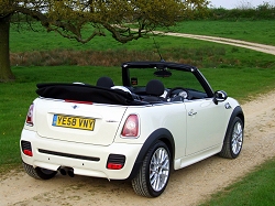 2009 MINI Convertible John Cooper Works. Image by Dave Jenkins.