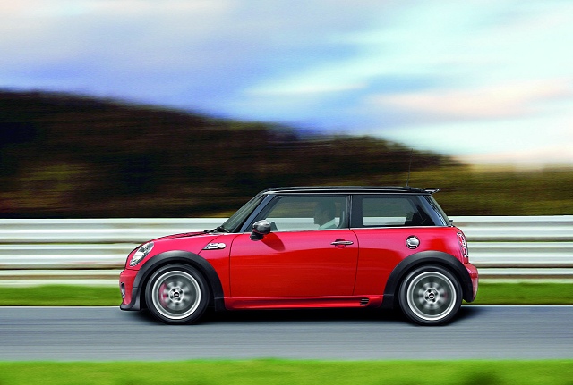 MINI Works it out. Image by MINI.