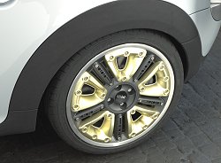 2005 Mini Concept Tokyo. Image by Mini.