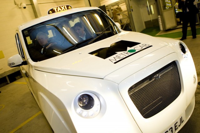 Boris Johnson unveils London's electric taxi. Image by Metrocab.