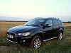 2010 Mitsubishi Outlander. Image by Dave Jenkins.