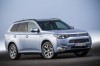 Hybrid Outlander on sale in Europe. Image by Mitsubishi.
