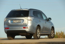 2014 Mitsubishi Outlander PHEV. Image by Mitsubishi.