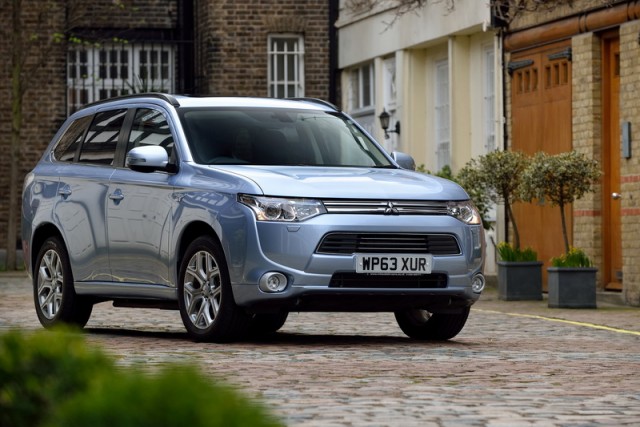 Hybrid Mitsubishi Outlander on sale. Image by Mitsubishi.