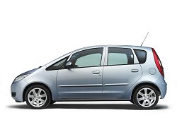 2004 Mitsubishi Colt. Image by Mitsubishi.