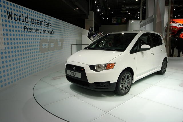 Review: Mitsubishi at the Paris Motor Show. Image by Syd Wall.