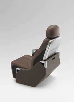 2005 Mitsubishi Concept D:5. Image by Mitsubishi. Click here for a larger image. 2005 Mitsubishi Concept D:5. Image by Mitsubishi.