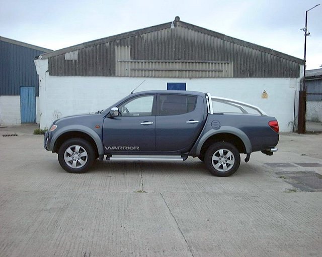 2006 Mitsubishi L200. Image by Trevor Nicosia.