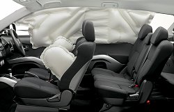 2006 Mitsubishi Outlander (Japanese market). Image by Mitsubishi. Click here for a larger image. 2006 Mitsubishi Outlander (Japanese market). Image by Mitsubishi.