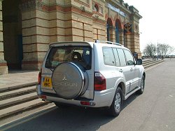 2003 Mitsubishi Shogun LWB. Image by Adam Jefferson.