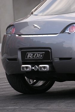 2004 British Motor Show. Image by Mark Sims.