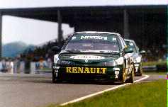 1999 has not been Renault's best year in the Auto Trader BTCC