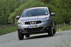 2010 Nissan Qashqai+2. Image by Max Earey.