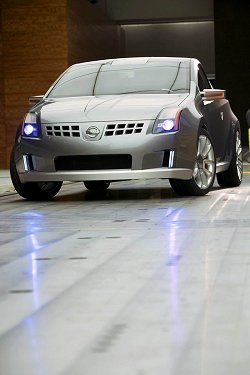 2005 Nissan Azeal concept. Image by Nissan.