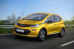 2016 Opel Ampera-e. Image by Opel.