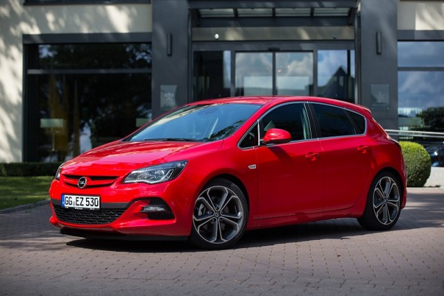 The Car Enthusiast Image Gallery 12 Opel Astra Biturbo Hatchback