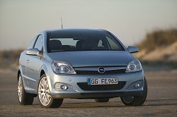 2005 Opel Astra Diesel Hybrid concept. Image by Opel.