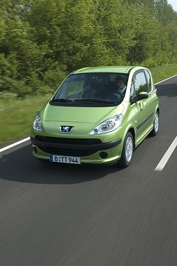 2004 Peugeot 1007. Image by Peugeot.