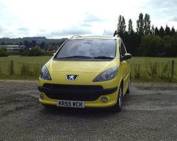 2006 Peugeot 1007. Image by Trevor Nicosia.