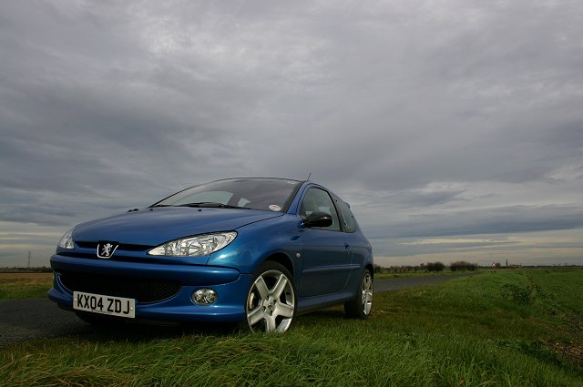 Peugeot 206 GTi 180 review. Image by Shane O' Donoghue.