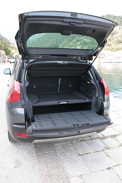 2009 Peugeot 3008. Image by Conor Twomey.