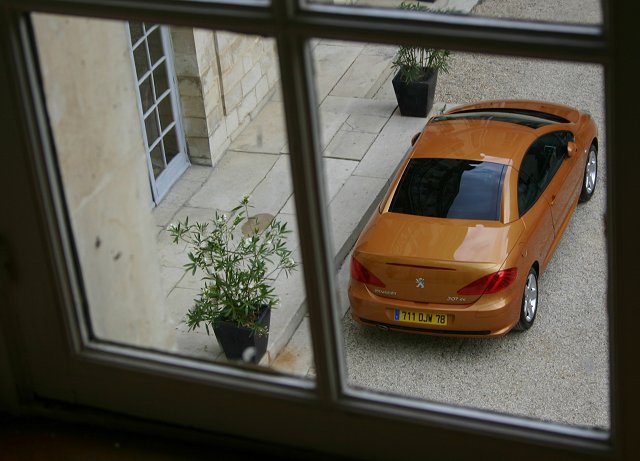 Peugeot 307 facelift launch drive. Image by Shane O' Donoghue.