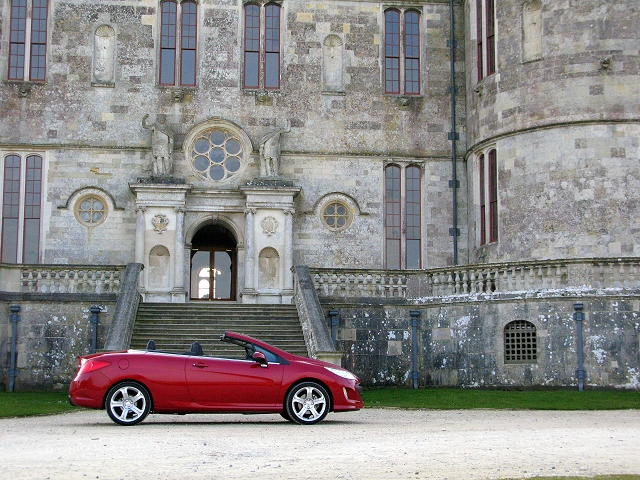 Peugeot 308 CC gets new six-speed auto. Image by Mark Nichol.