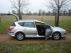 2005 Peugeot 407 SW 1.6 HDi. Image by James Jenkins.