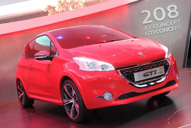 Geneva 2012: Hot Peugeot 208 GTi. Image by United Pictures.