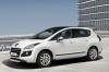 2012 Peugeot 3008 HYbrid4. Image by Peugeot.