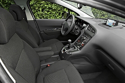 2009 Peugeot 5008. Image by Peugeot.