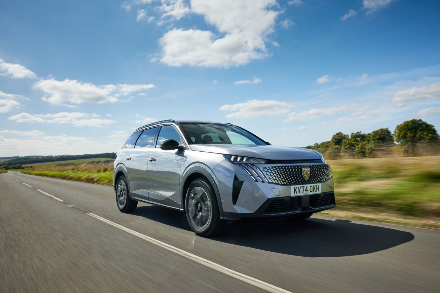 Driven: Peugeot 5008 Hybrid 136. Image by Peugeot.
