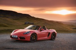 2016 Porsche 718 Boxster S. Image by Dean Smith.