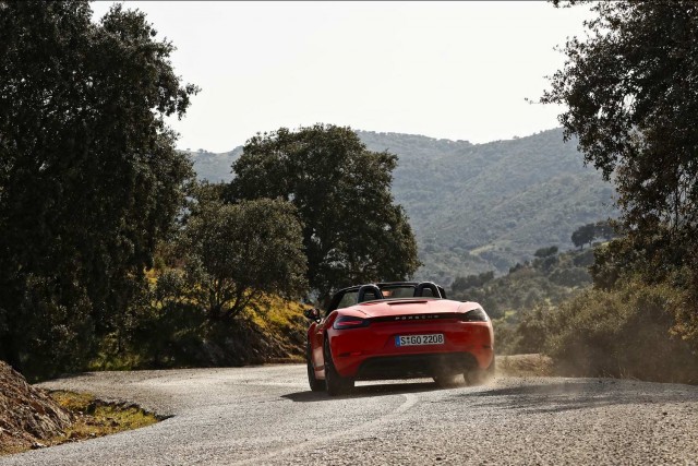 First drive: Porsche 718 Boxster T PDK. Image by Porsche.