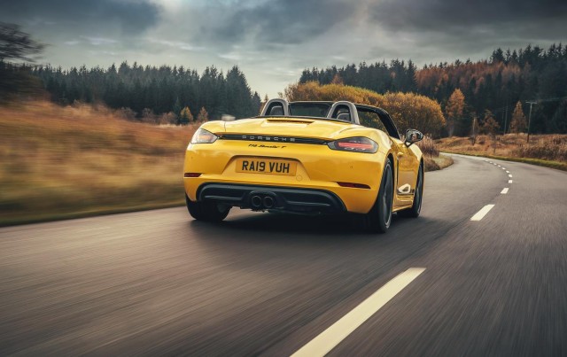 First UK drive: Porsche 718 Boxster T. Image by Porsche UK.