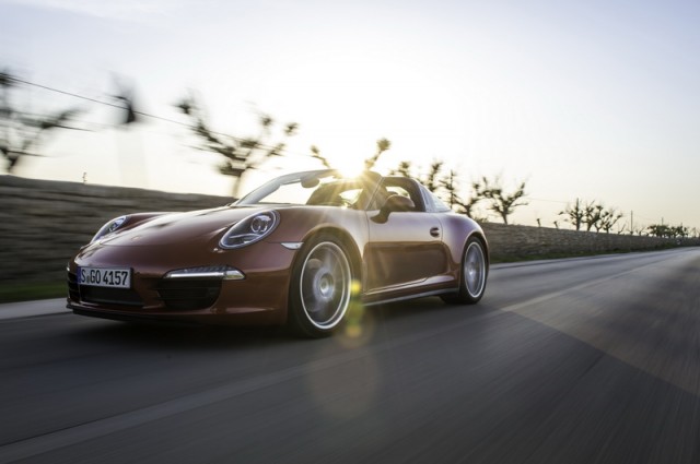 Incoming: Porsche 911 Targa. Image by Andy Morgan.