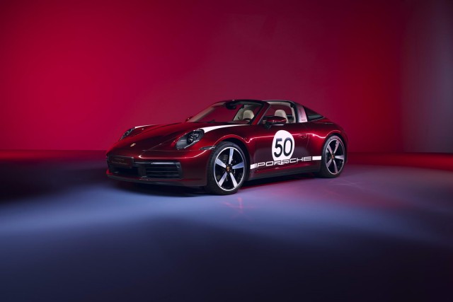 Heritage special for 992 Porsche Targa. Image by Porsche AG.