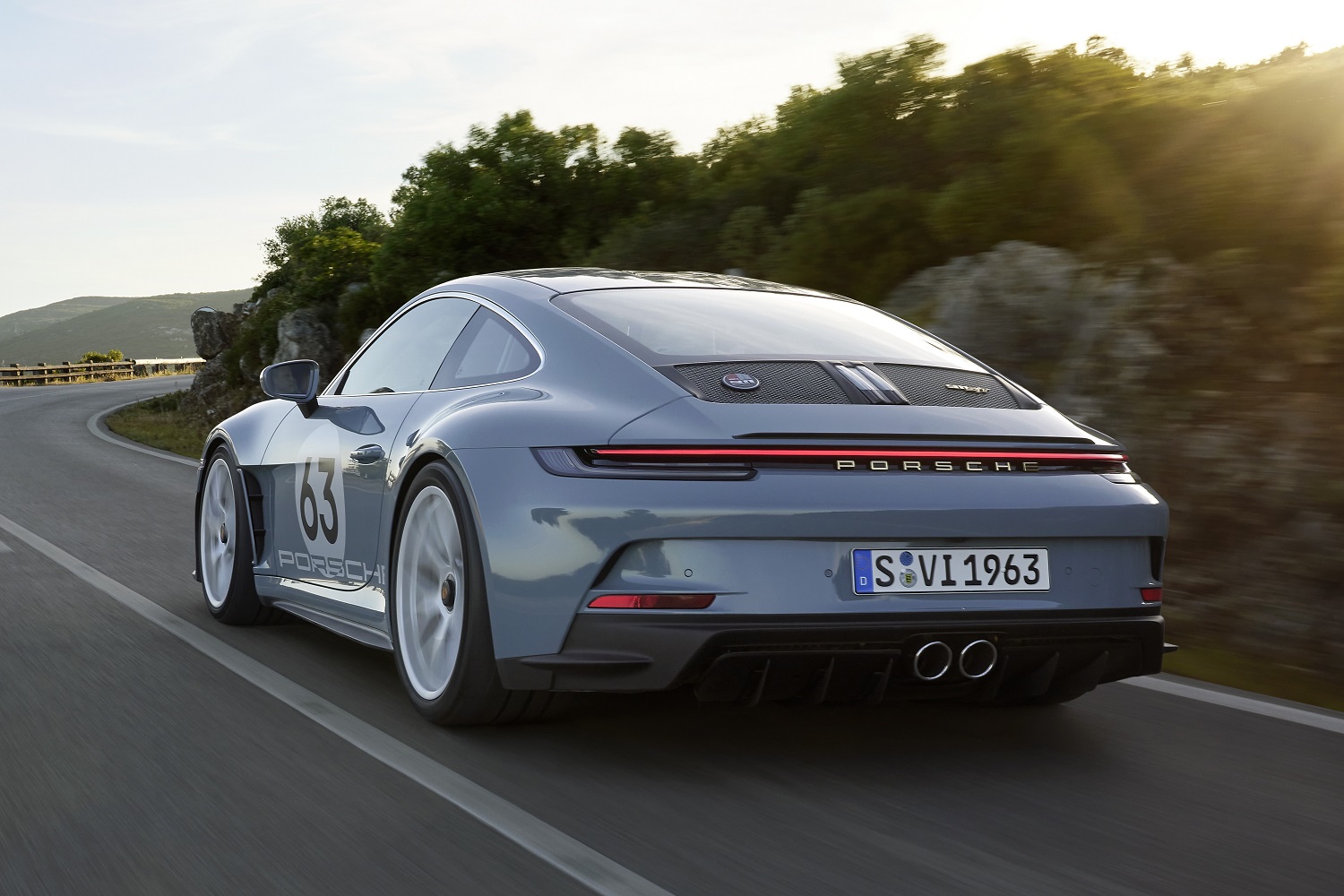 The Car Enthusiast image gallery 2024 Porsche 911 S/T
