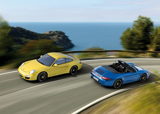 4x4 Porsche 911 GTS launched. Image by Porsche.