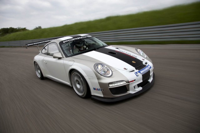Porsche updates GT3 racer. Image by Porsche.