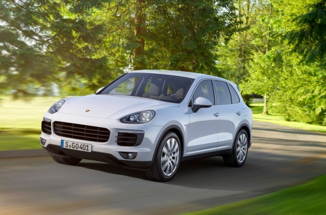 Incoming: Porsche Cayenne. Image by Porsche.