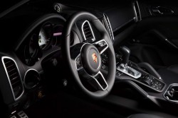 2015 Porsche Cayenne S E-Hybrid. Image by Porsche.