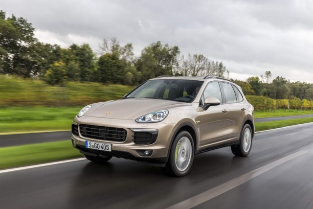 First drive: Porsche Cayenne S E-Hybrid. Image by Porsche.