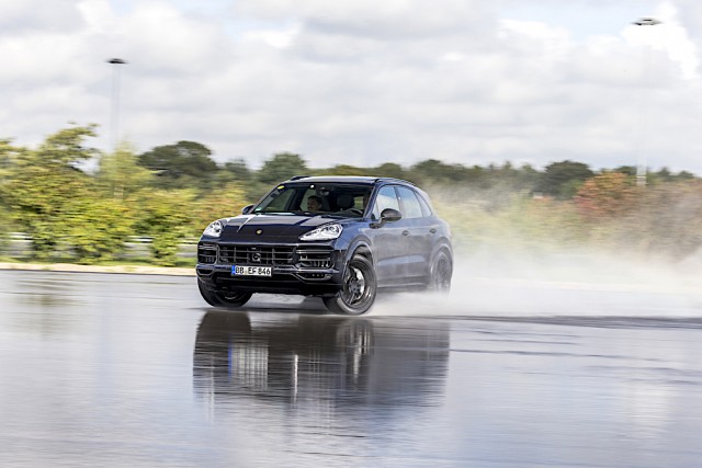 2018 Porsche Cayenne Turbo ride. Image by Porsche.